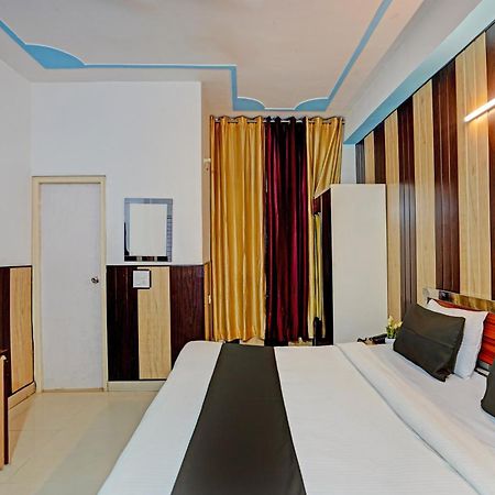 Hotel O Greno House Near Pvr Ansal Plaza Greater Noida Exterior foto