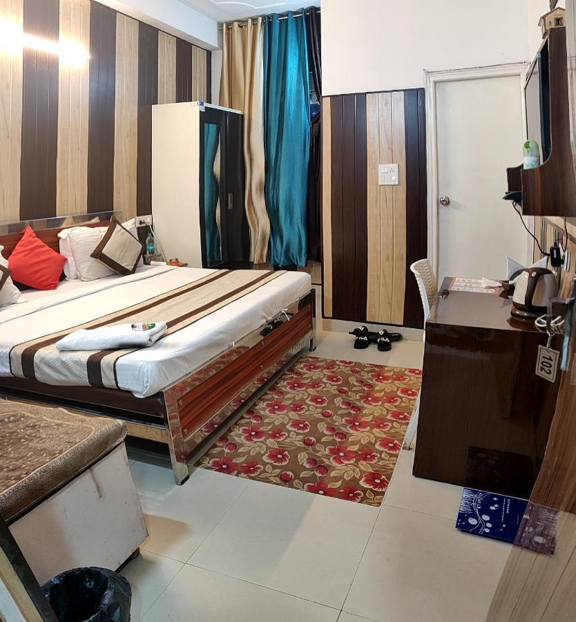Hotel O Greno House Near Pvr Ansal Plaza Greater Noida Exterior foto
