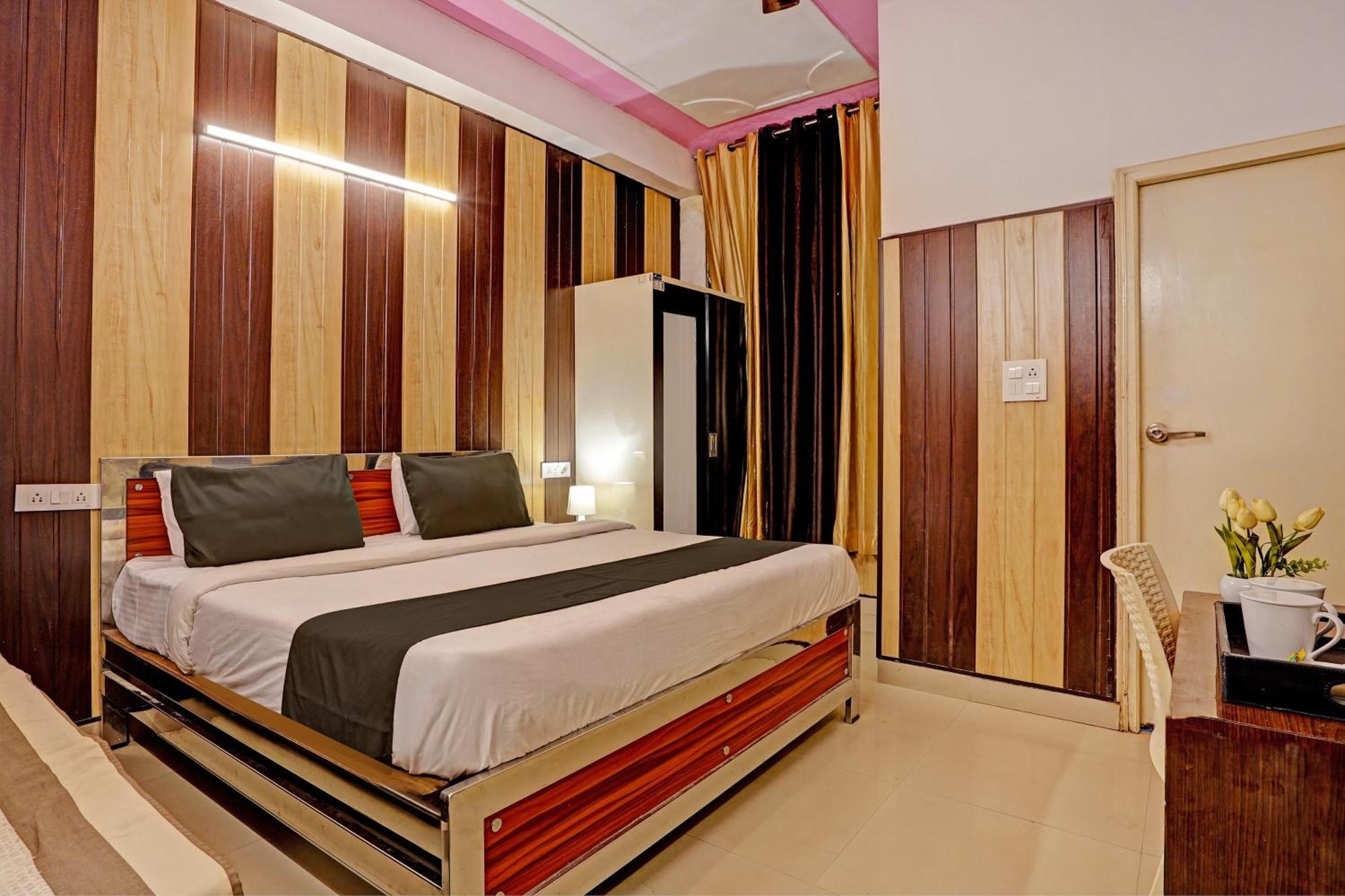 Hotel O Greno House Near Pvr Ansal Plaza Greater Noida Exterior foto