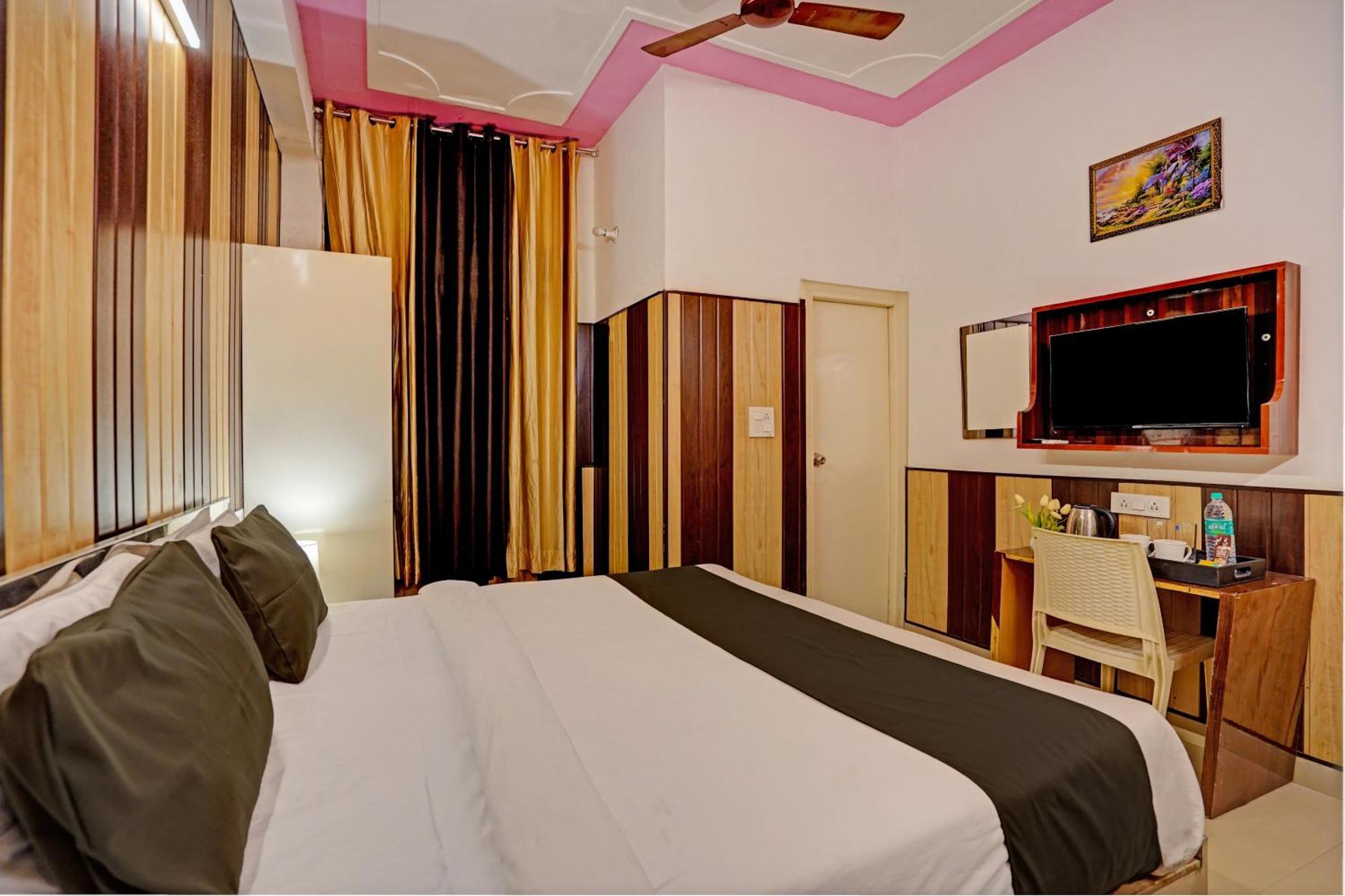 Hotel O Greno House Near Pvr Ansal Plaza Greater Noida Exterior foto
